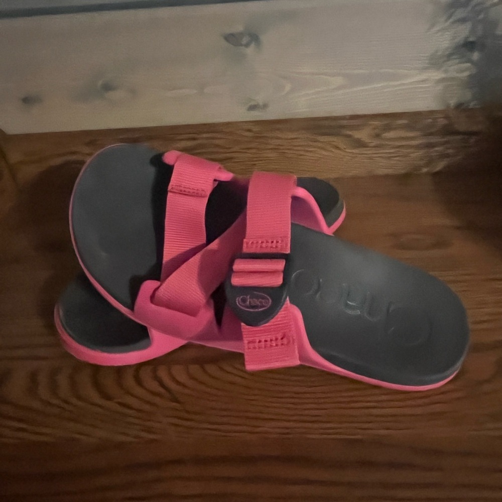 Chaco Fuchsia and Black Sandals